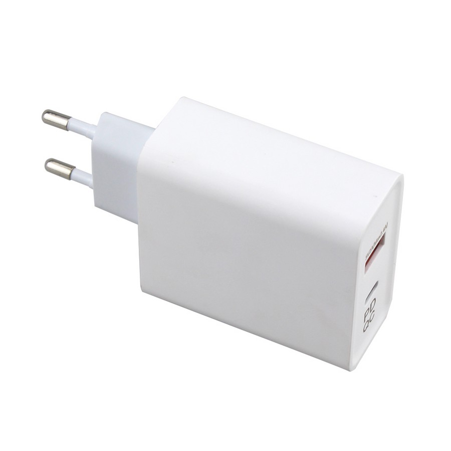    :  . PD+Quick Charge 20W Type-C/1USB 2.1A 